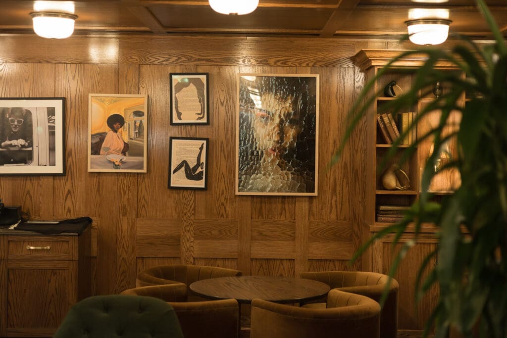 Reynold’s bar Washington DC private event venue with velvet seating and marble bar