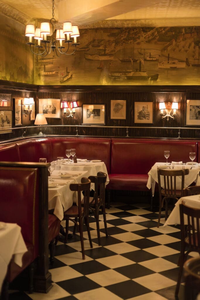 Classic dining room at Minetta Tavern restaurant wedding venue with vintage interiors