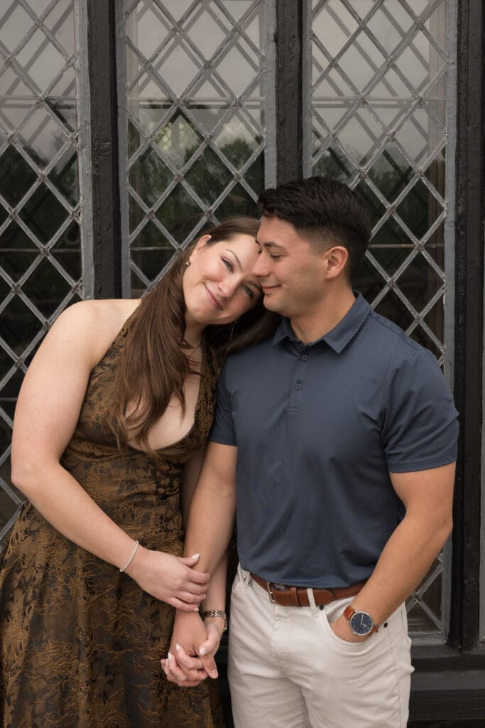 Formal portrait session at Agecroft Hall in Richmond, Virginia